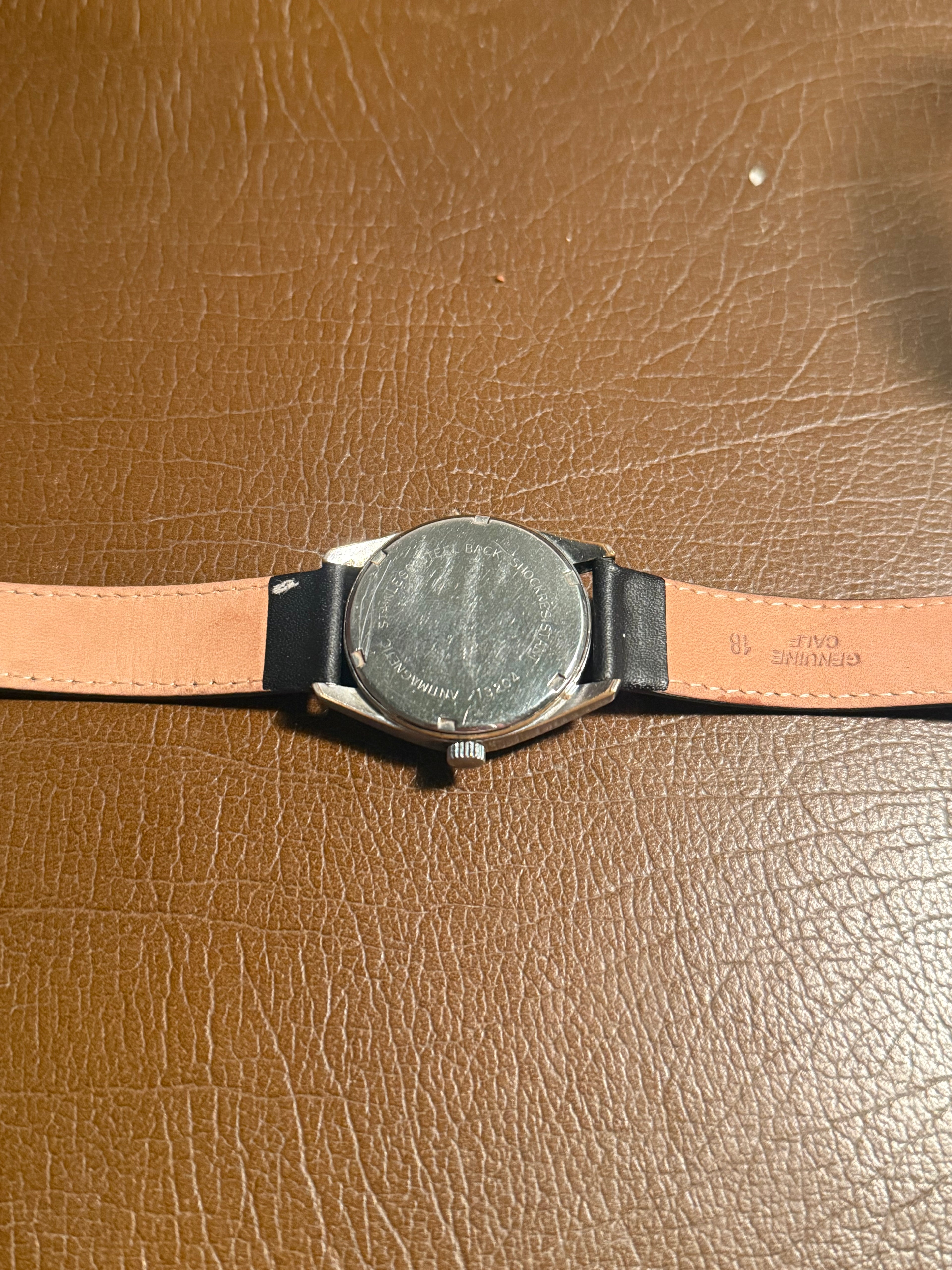 Vintage monumental suisse manual wind dress watch