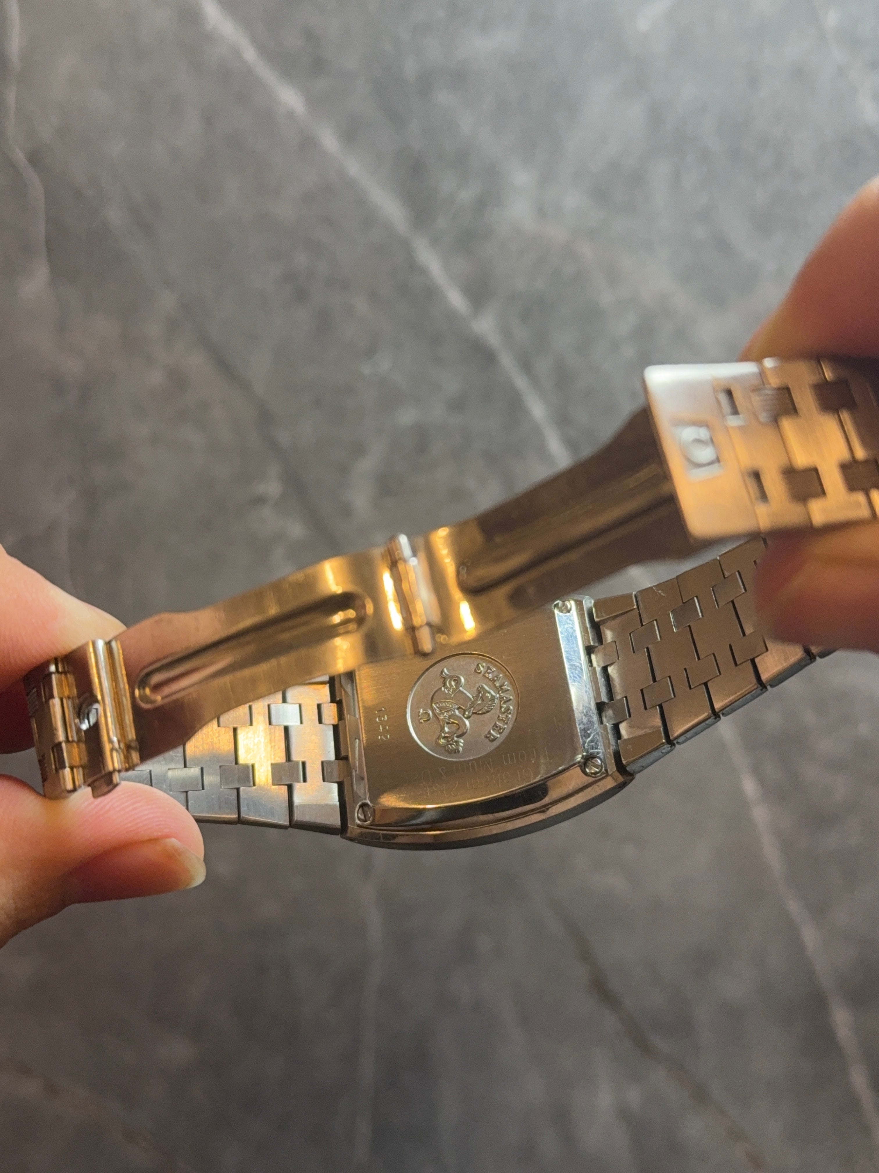 Rare men’s Omega seamaster quartz