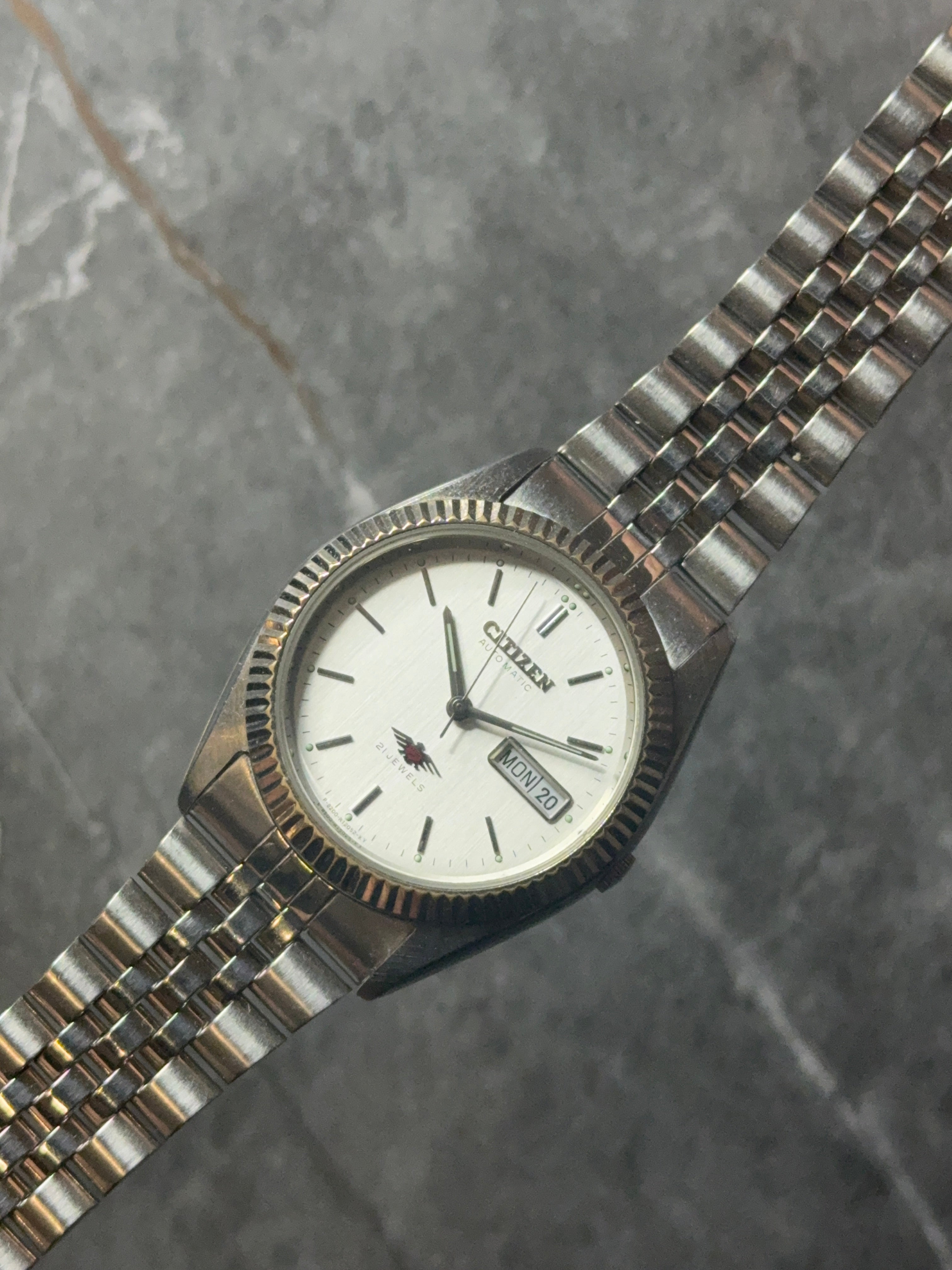 mens silver citizen eagle 7 automatic watch